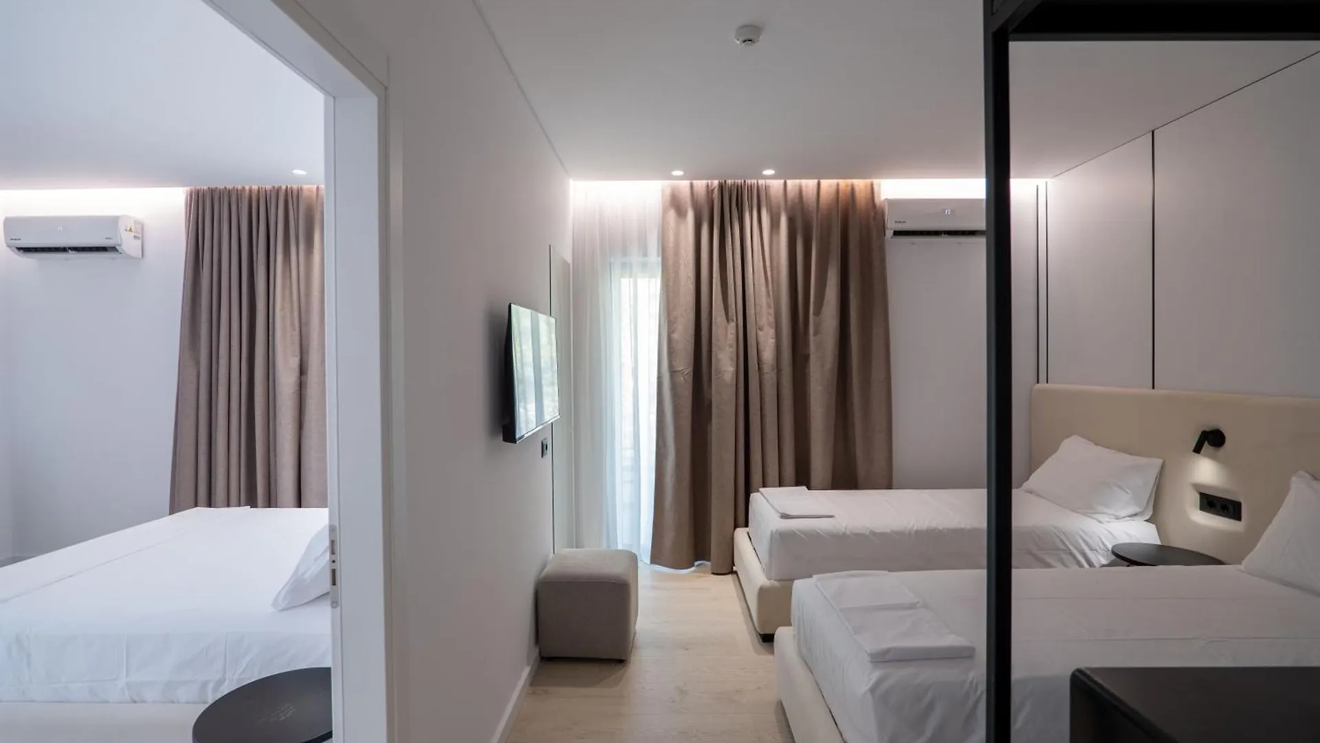Arrei Hotel Sarande