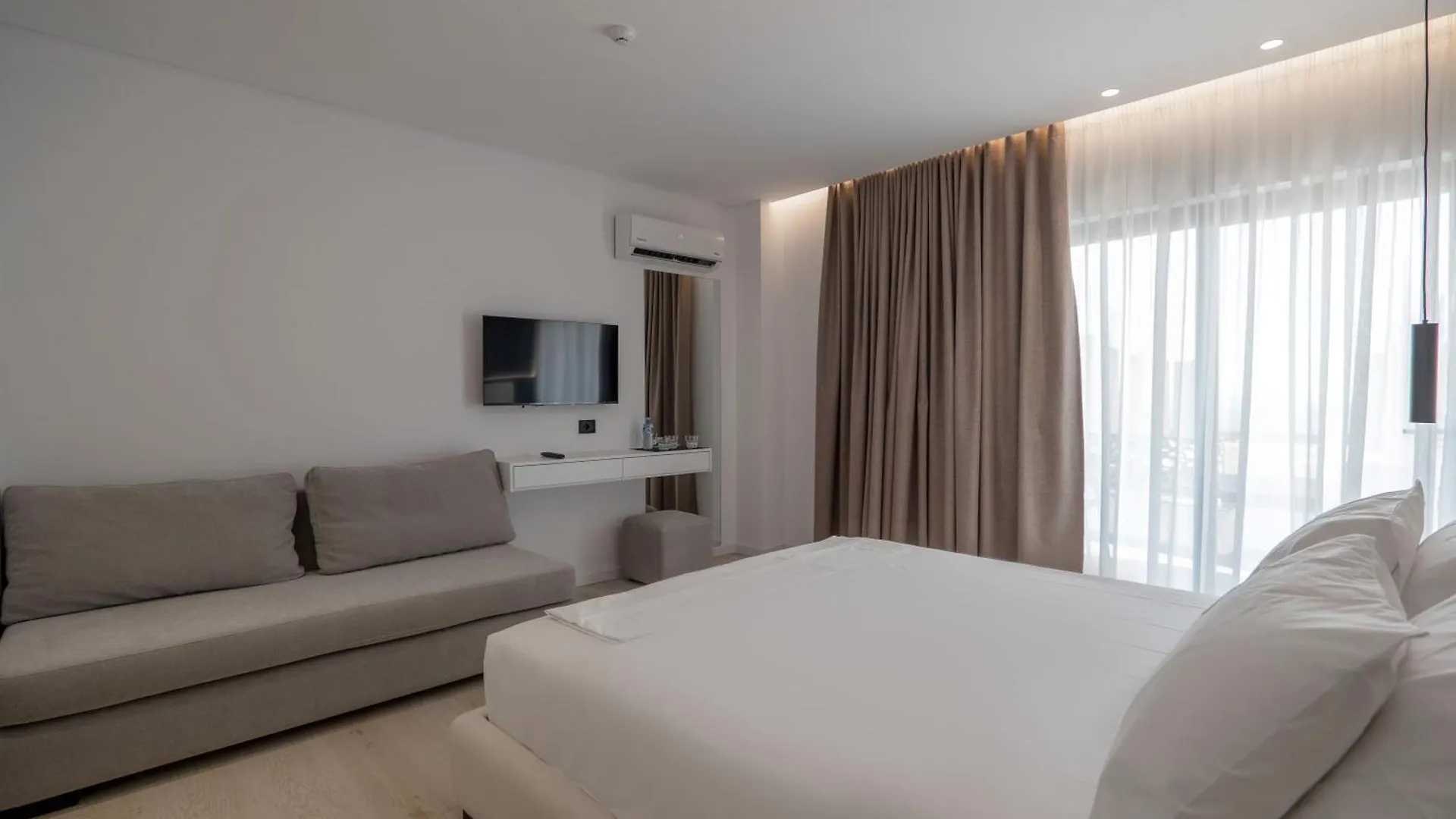 ****  Arrei Hotel Sarande Albania