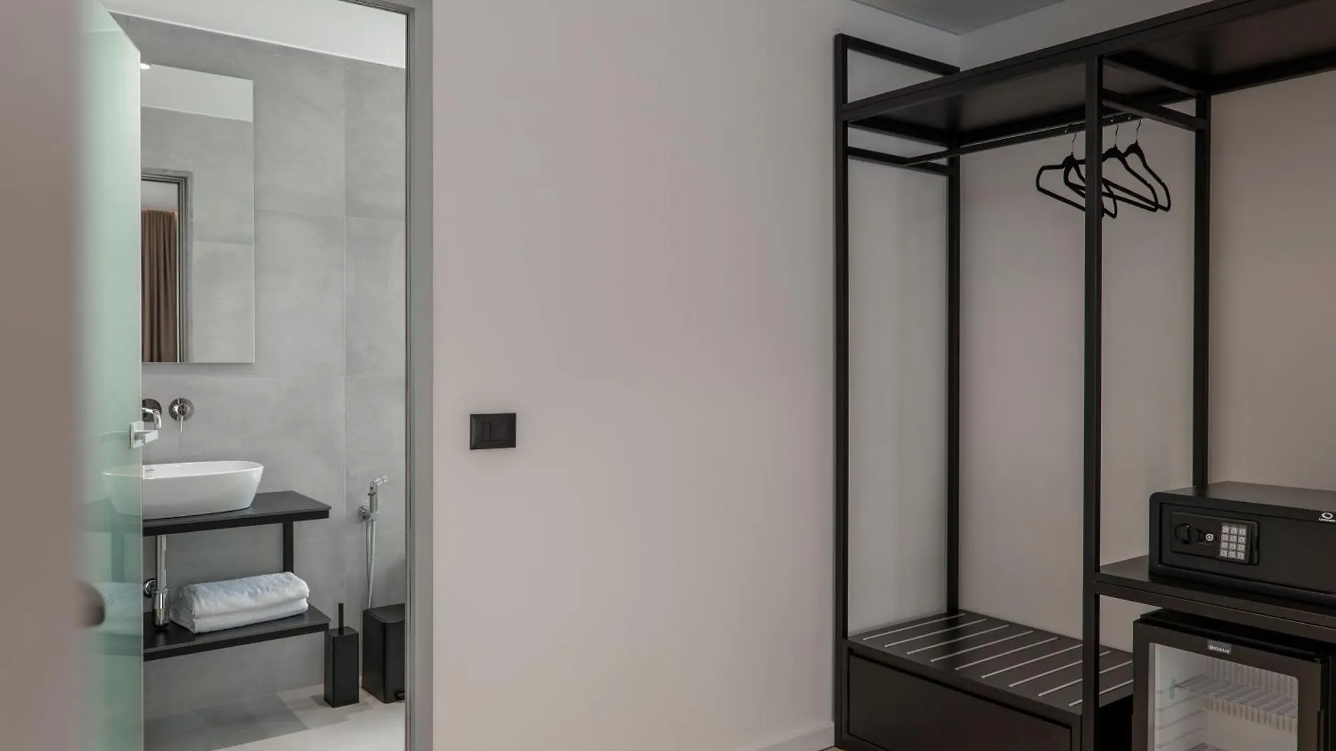 Arrei Hotel Sarande