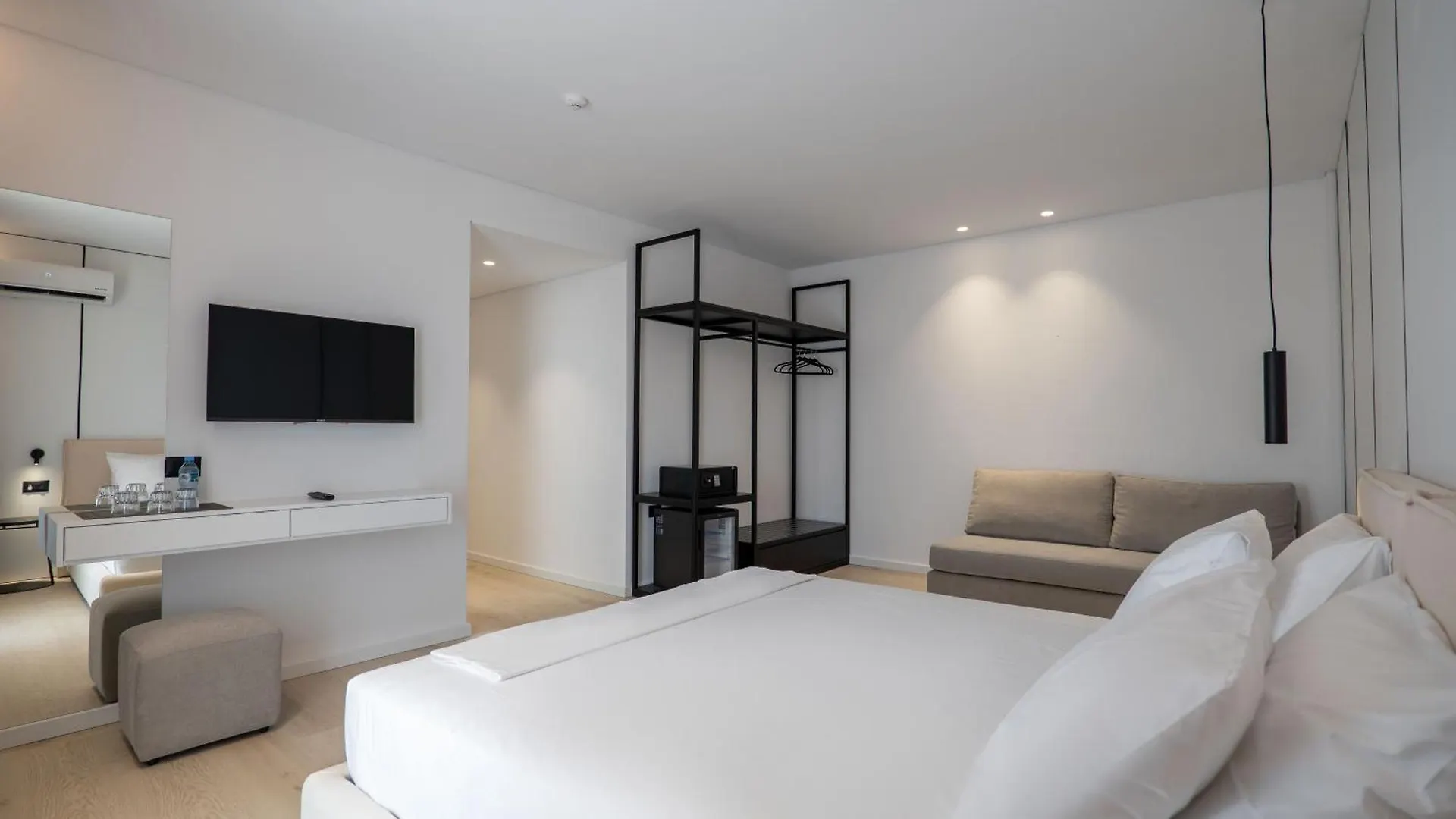 Arrei Hotel Sarande