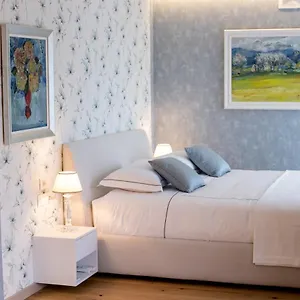 Seven Luxury , Tirana Albania