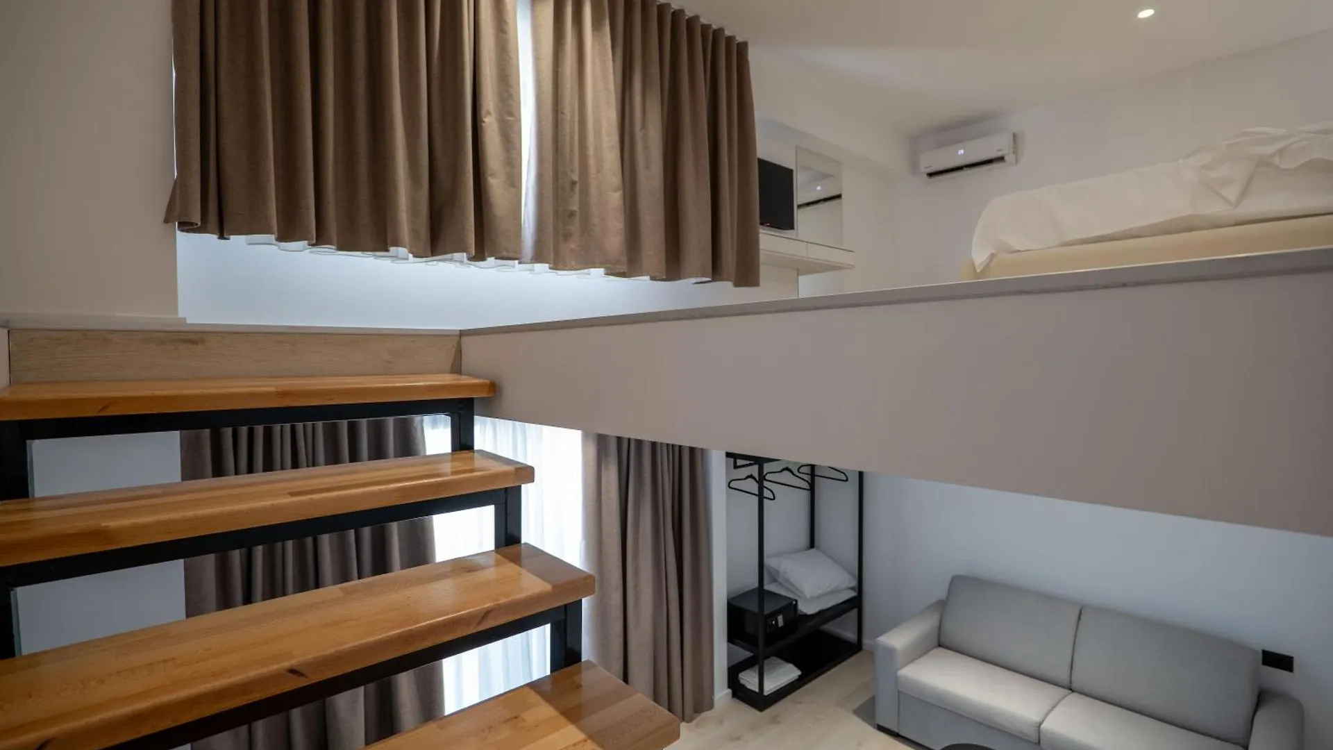 Arrei Hotel Sarande 4*,  Albania