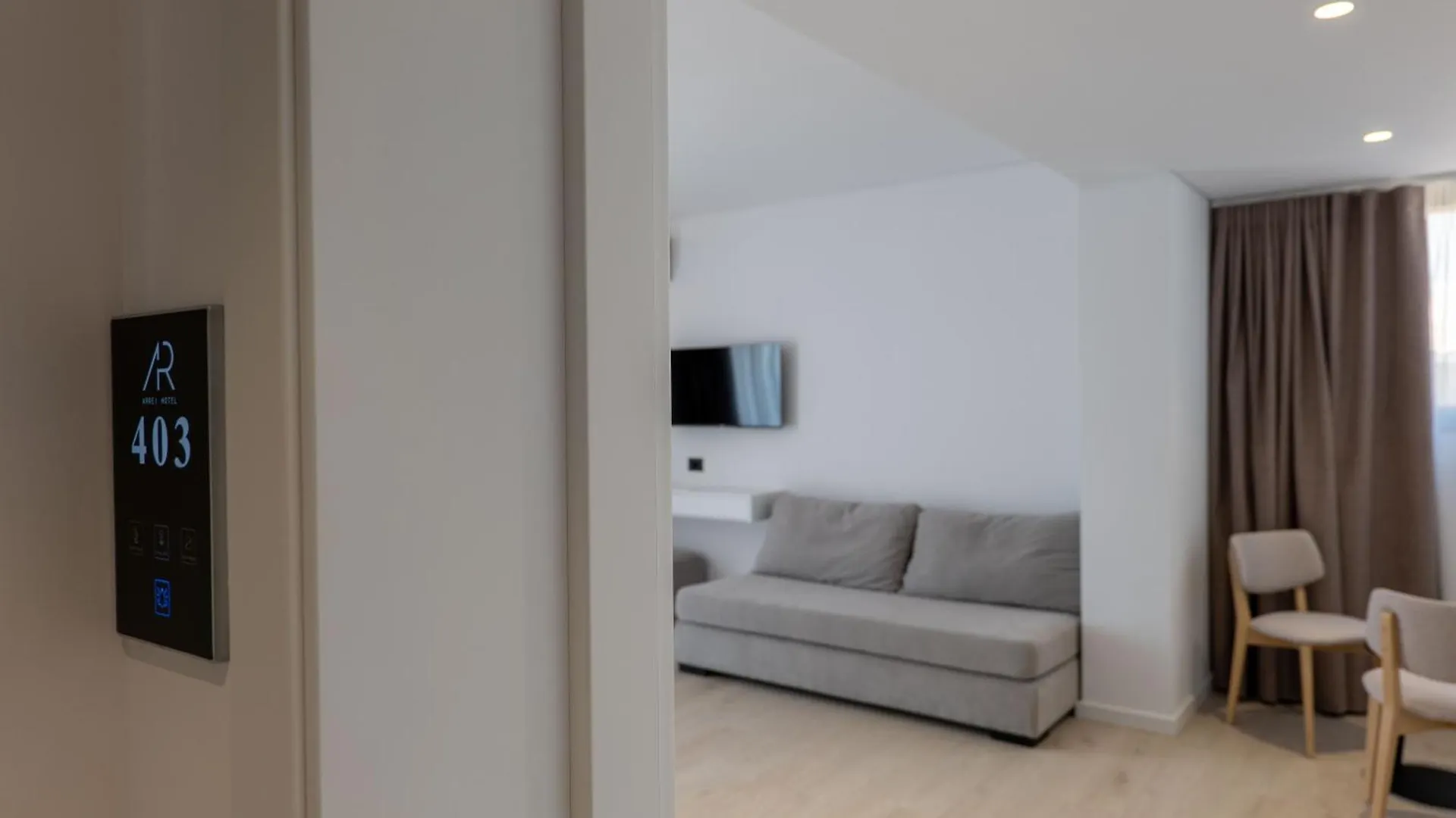 Arrei Hotel Sarande