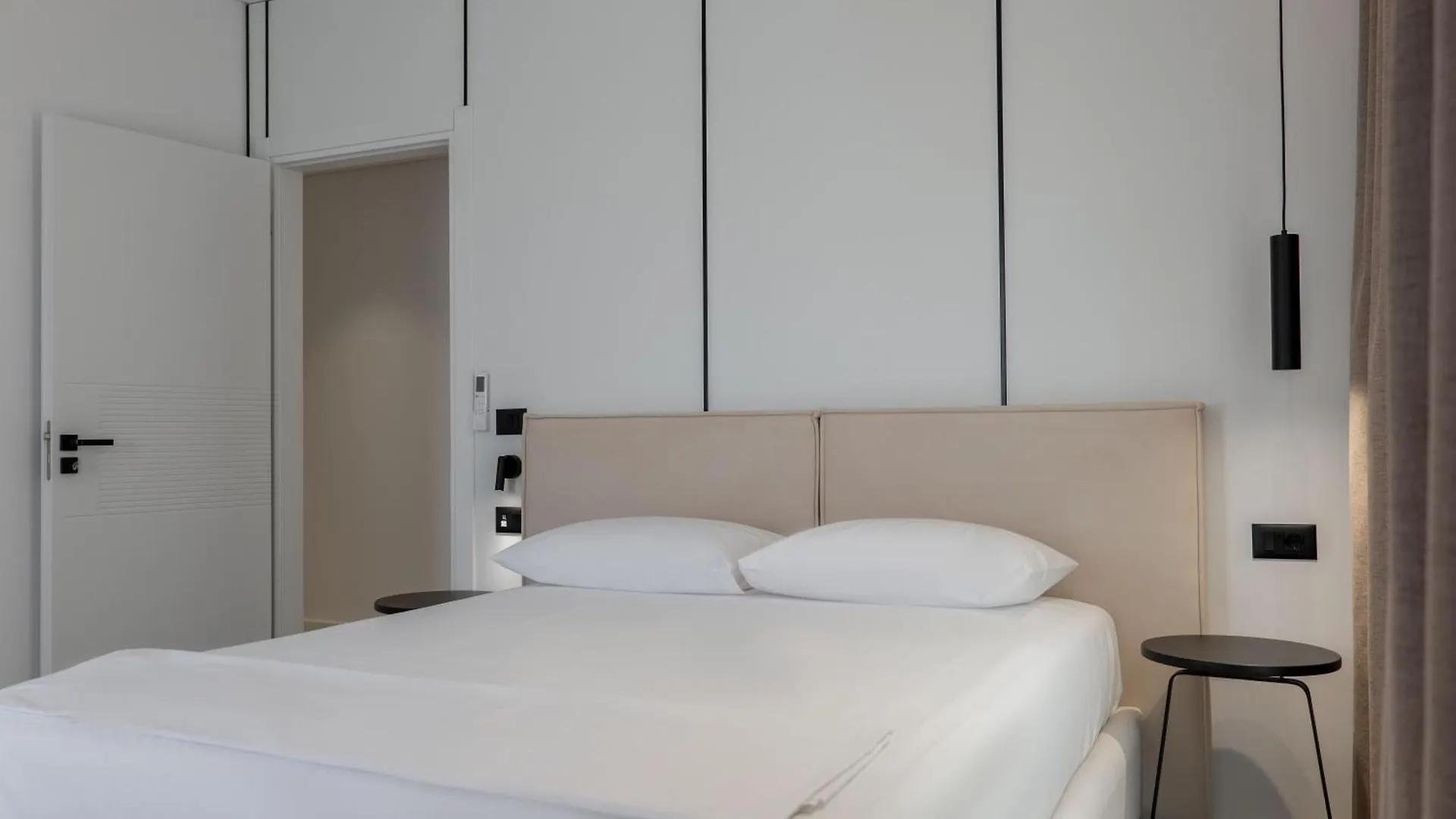 Arrei Hotel Sarande